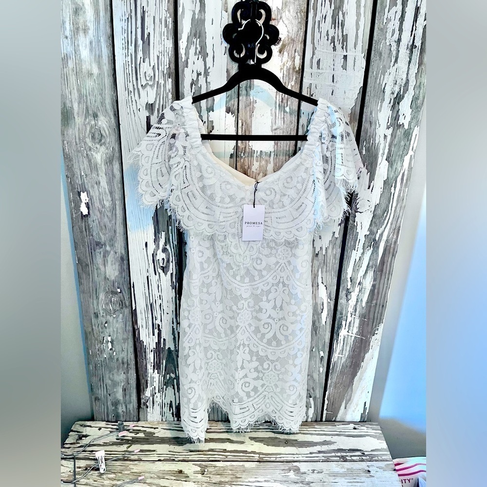Promesa dress NWT size large White/ ivory